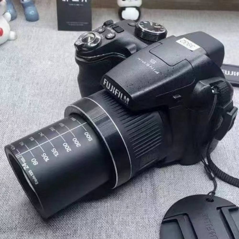 Camera - Picture 2 of 3